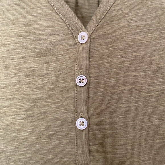 CHICO’S TOP - Picture 6 of 6